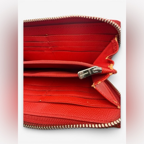 Coach Red Leather Accordion Zip Wallet F57215 Valentines gift! ❤️ preloved - Picture 9 of 10